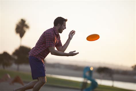 frisbee sport